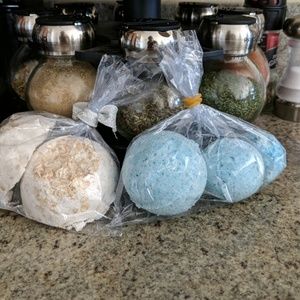 Bath bombs